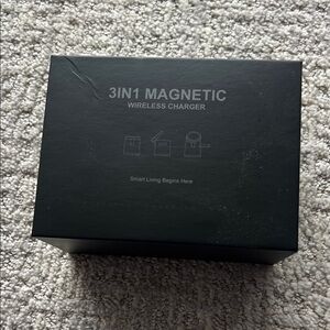 3-in-1 Magnetic Wireless Charger